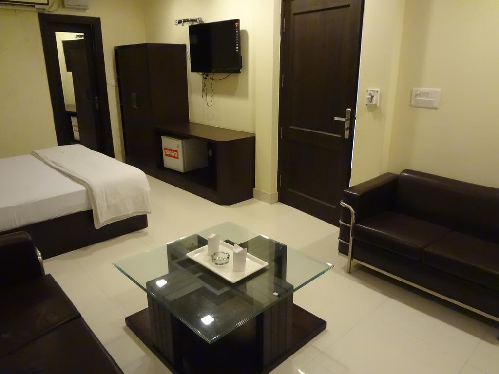 Hotel Siam International Delhi  Eksteriør bilde
