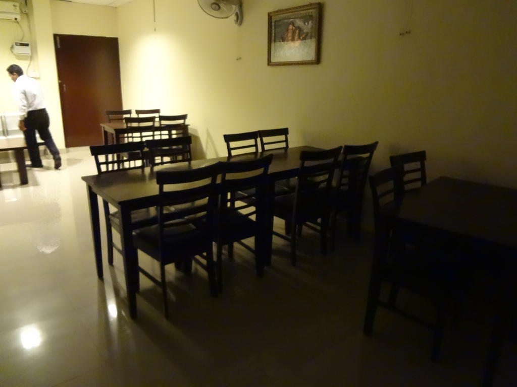 Hotel Siam International Delhi  Eksteriør bilde