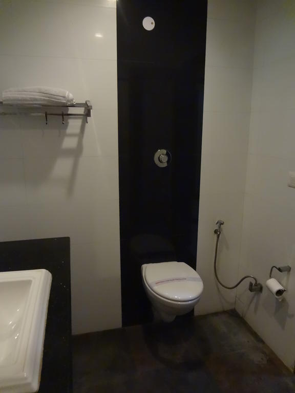 Hotel Siam International Delhi  Eksteriør bilde