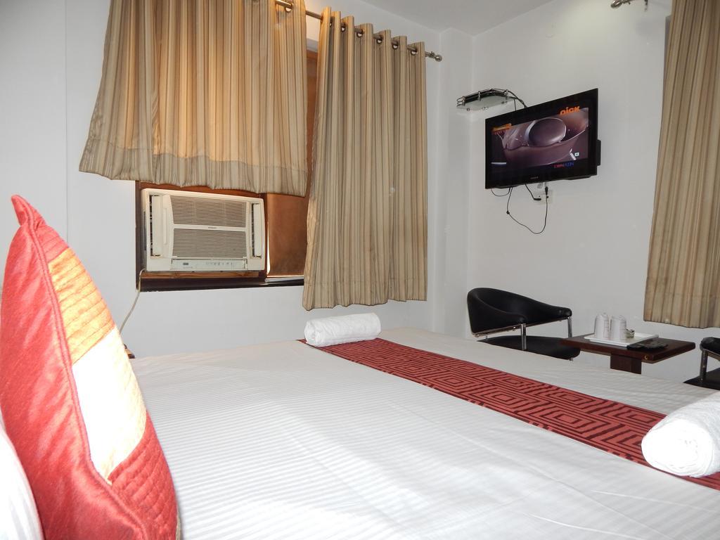 Hotel Siam International Delhi  Eksteriør bilde