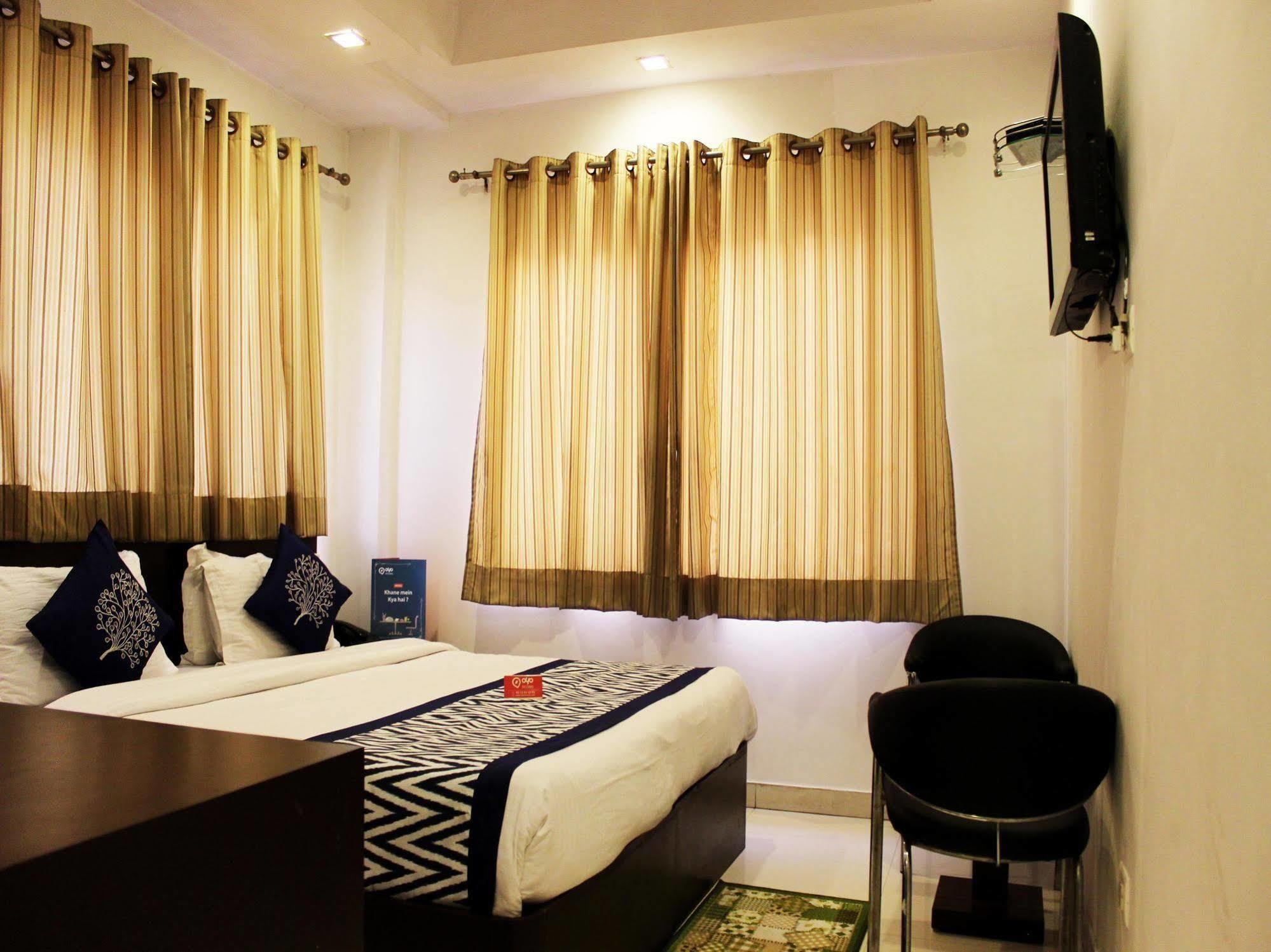 Hotel Siam International Delhi  Eksteriør bilde