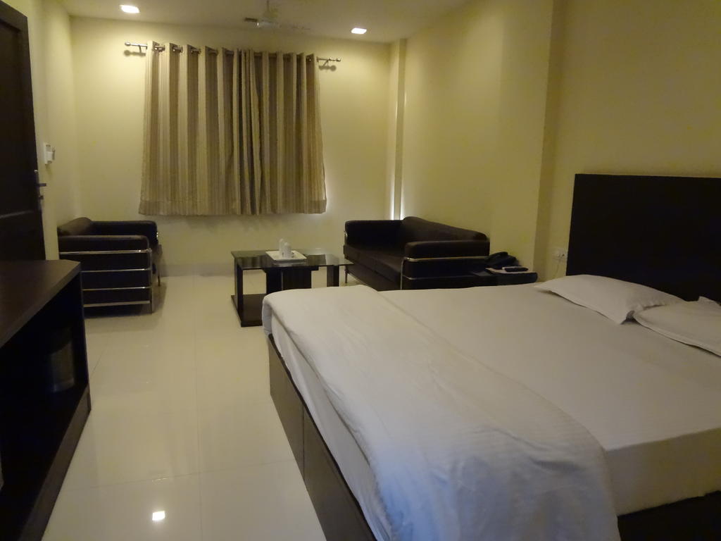 Hotel Siam International Delhi  Rom bilde